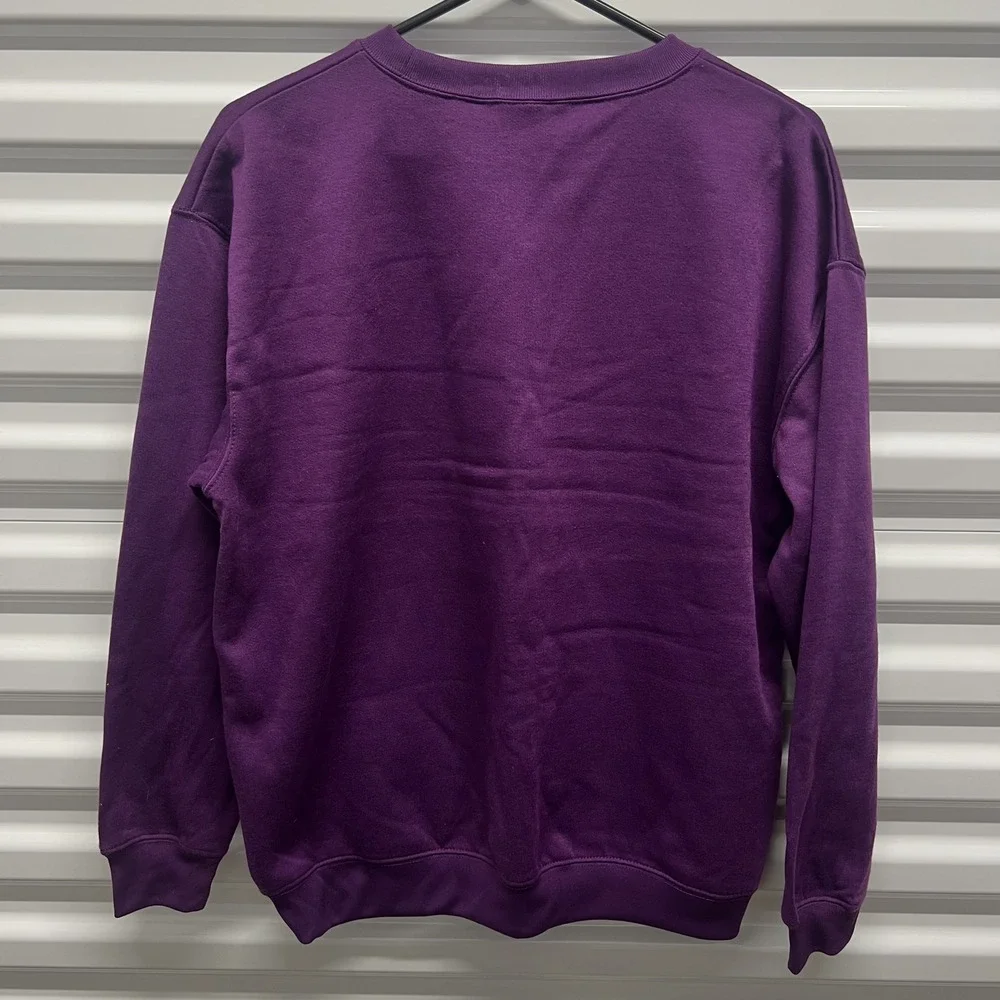 Jennifer Lauren Sweatshirt Size M Womens Purple Relaxed Crew Neck Fleece NWT‎